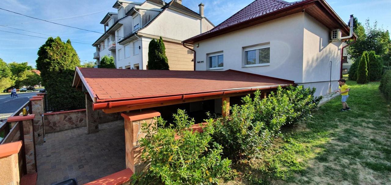 Keknefelejcs Vendeghaz Villa Zalakaros Exterior photo